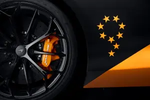 McLaren MCL38 Celebration Edition - 9