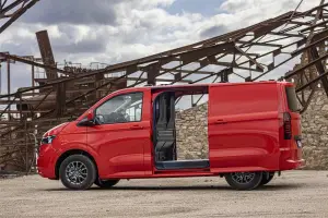Volkswagen Transporter e Caravelle 2025 - Foto ufficiali - 3