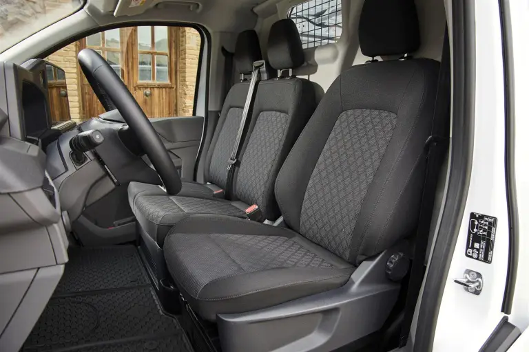 Volkswagen Transporter e Caravelle 2025 - Foto ufficiali - 1