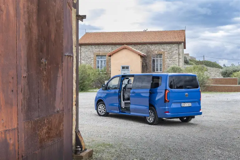 Volkswagen Transporter e Caravelle 2025 - Foto ufficiali - 20