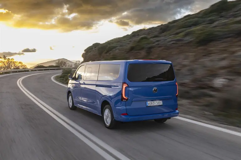 Volkswagen Transporter e Caravelle 2025 - Foto ufficiali - 14