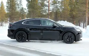 Porsche Cayenne Coupe EV - Foto spia 19-02-2025 - 5
