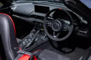 Mazda MX-5 Spirit Racing - 4