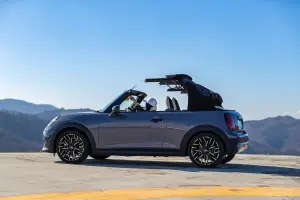 Mini Cooper Cabrio 2025 - 10