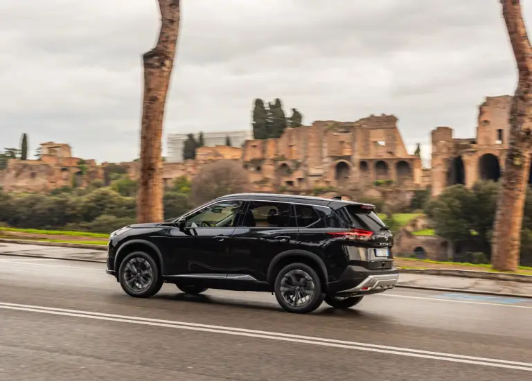 Nissan X-Trail Mild Hybrid primo contatto - 1