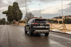 Nissan X-Trail Mild Hybrid primo contatto - 2