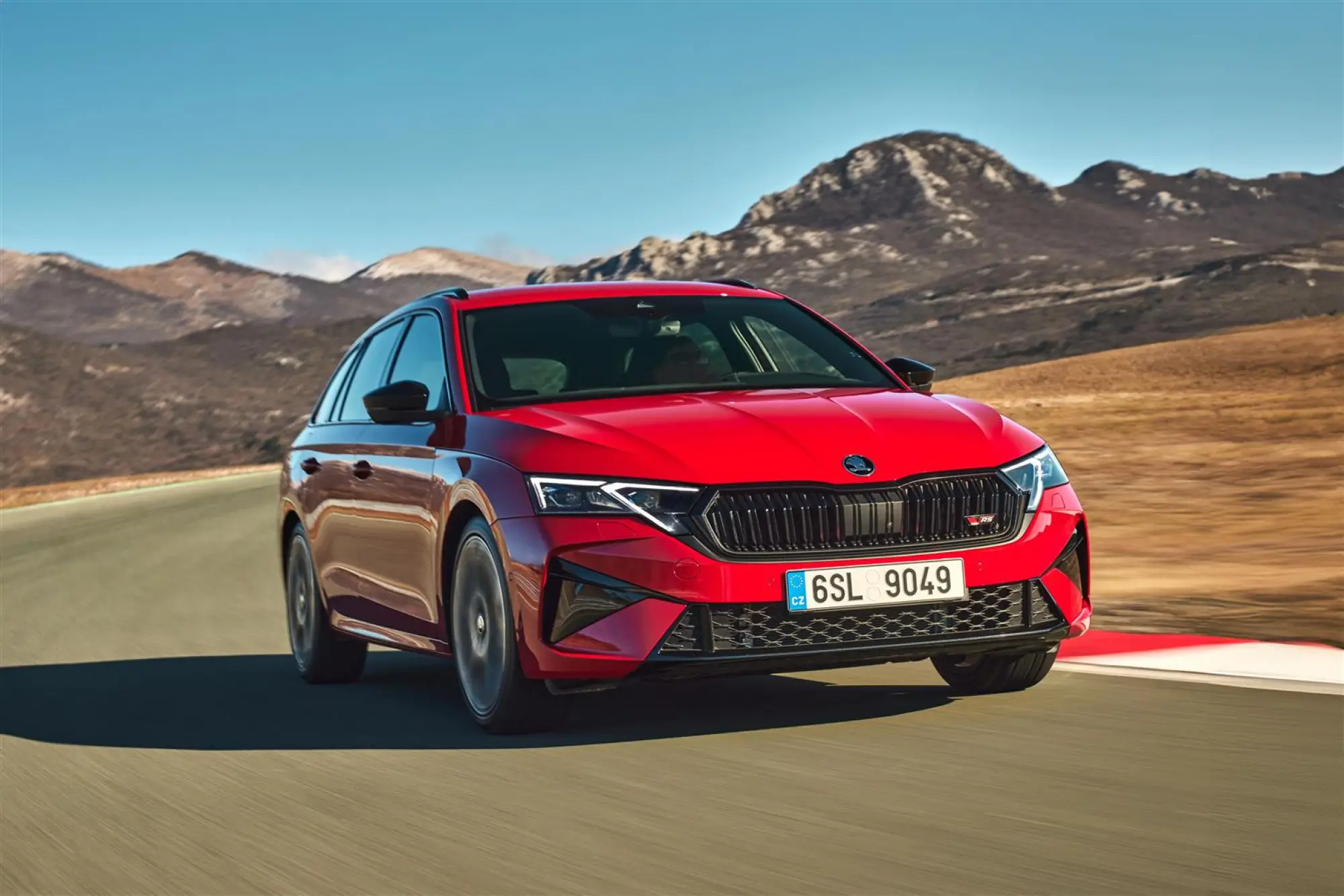 Skoda Octavia RS 2025 - 8