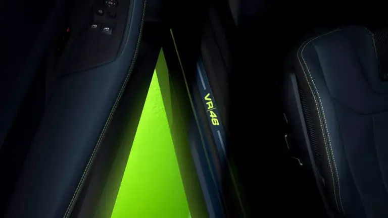 BMW M4 CS VR46 - 14