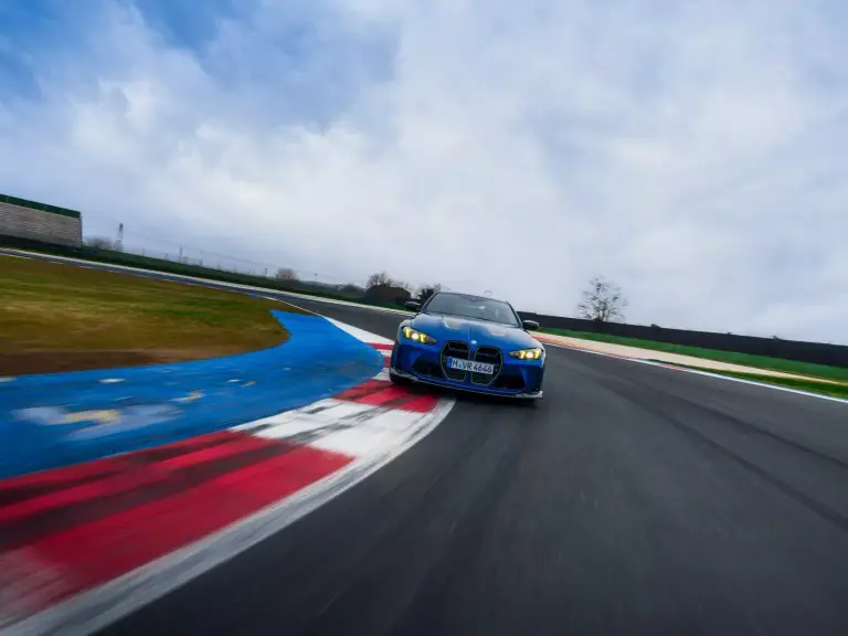 BMW M4 CS VR46 - 25