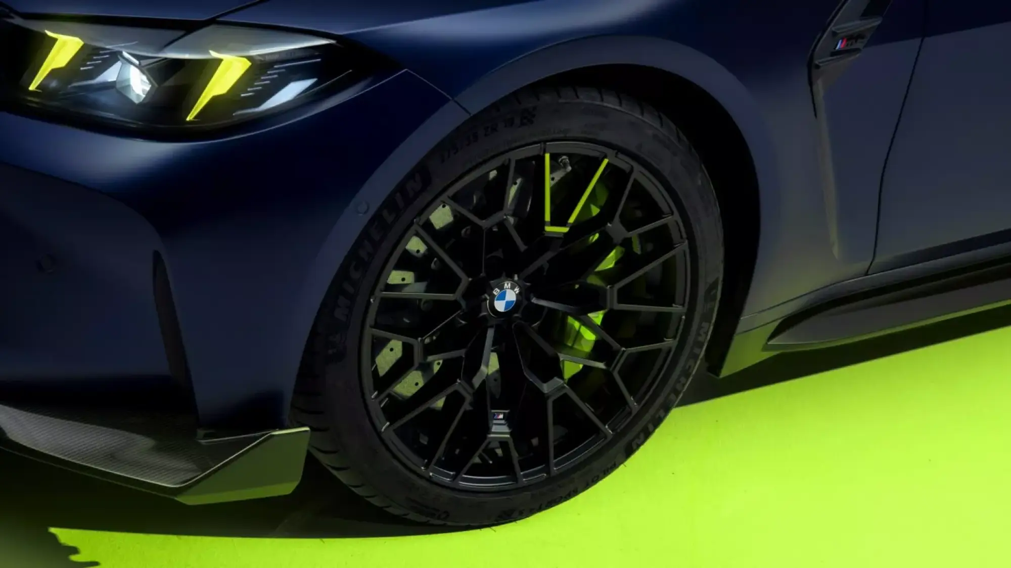 BMW M4 CS VR46 - 7