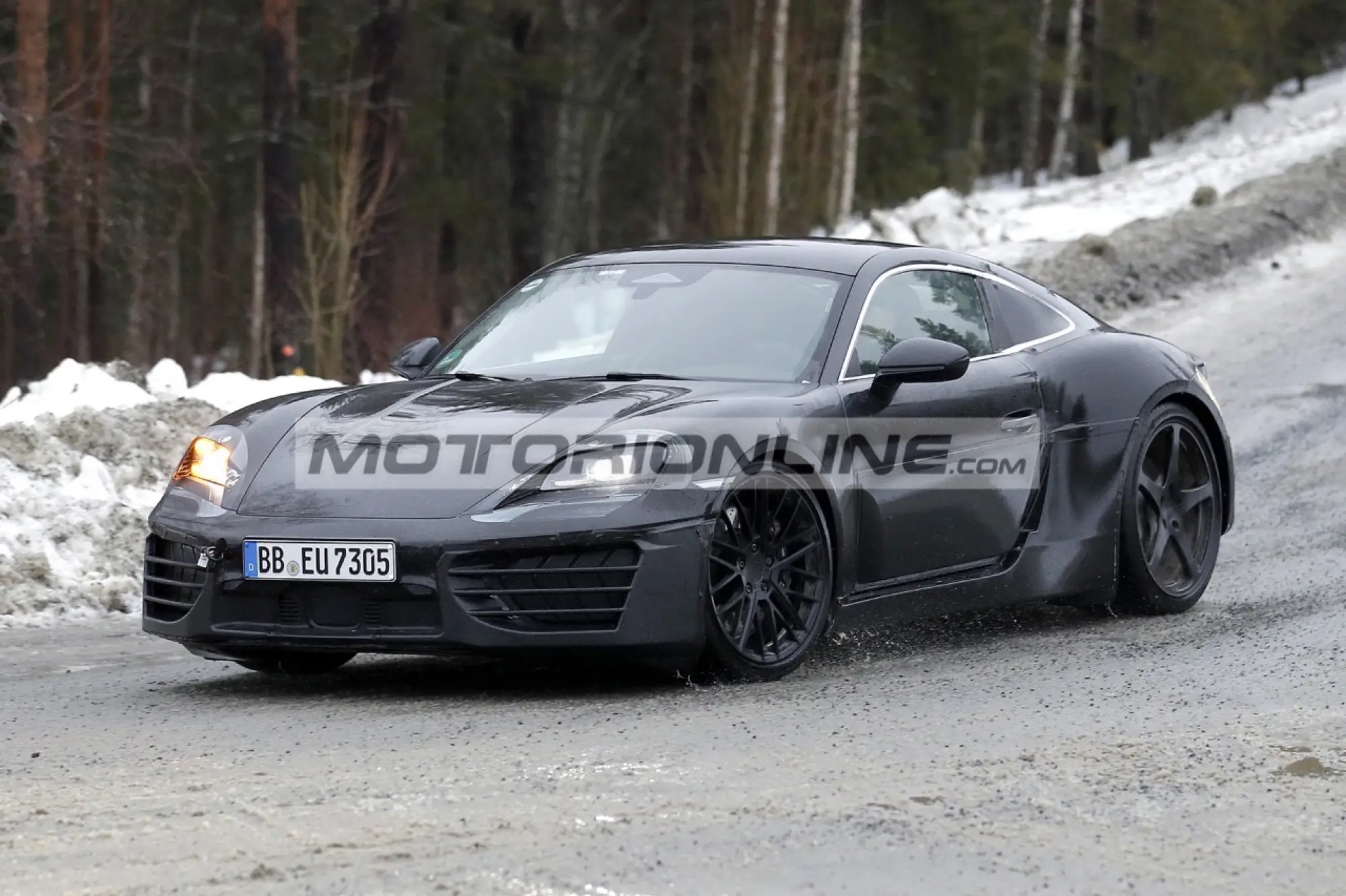 Porsche Cayman 2026 - Foto spia 25-2-2025 - 5