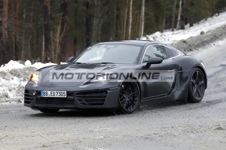 Porsche Cayman 2026 - Foto spia 25-2-2025 - 5