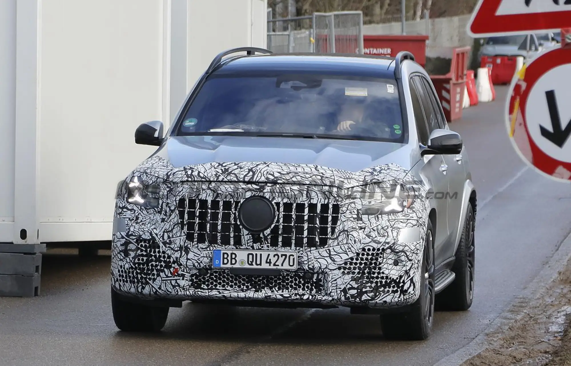Mercedes-AMG GLE e GLS 2026 - Foto spia 25-02-2025 - 16