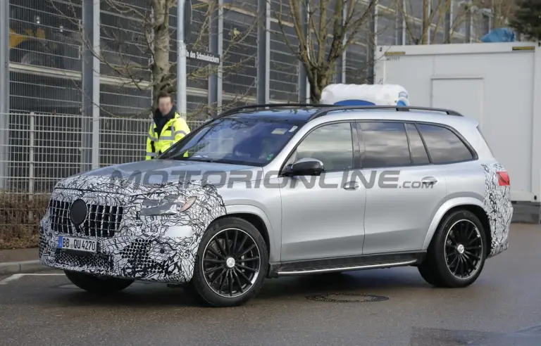 Mercedes-AMG GLE e GLS 2026 - Foto spia 25-02-2025 - 15