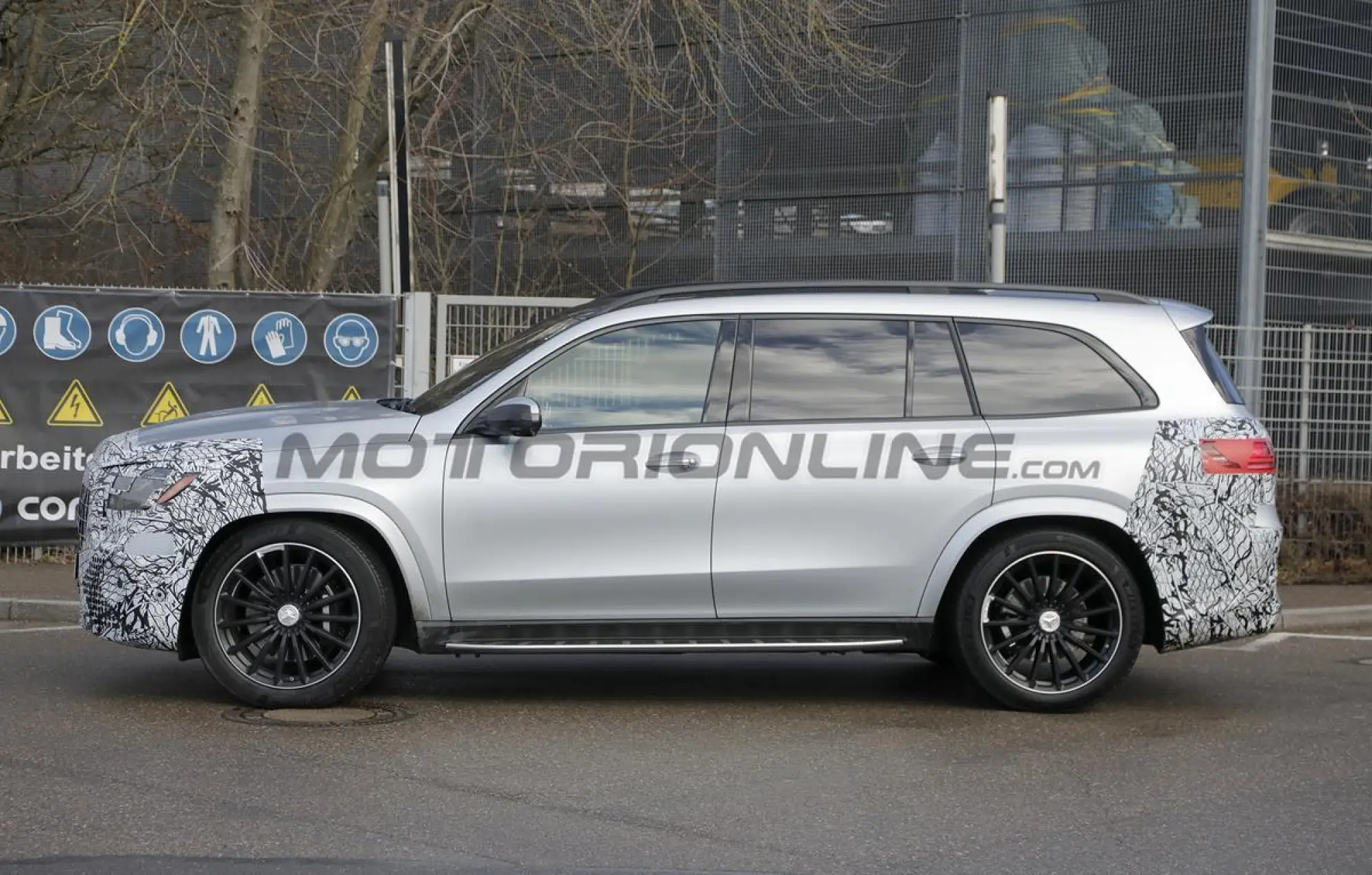 Mercedes-AMG GLE e GLS 2026 - Foto spia 25-02-2025 - 19