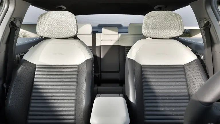 Kia EV4 - 18