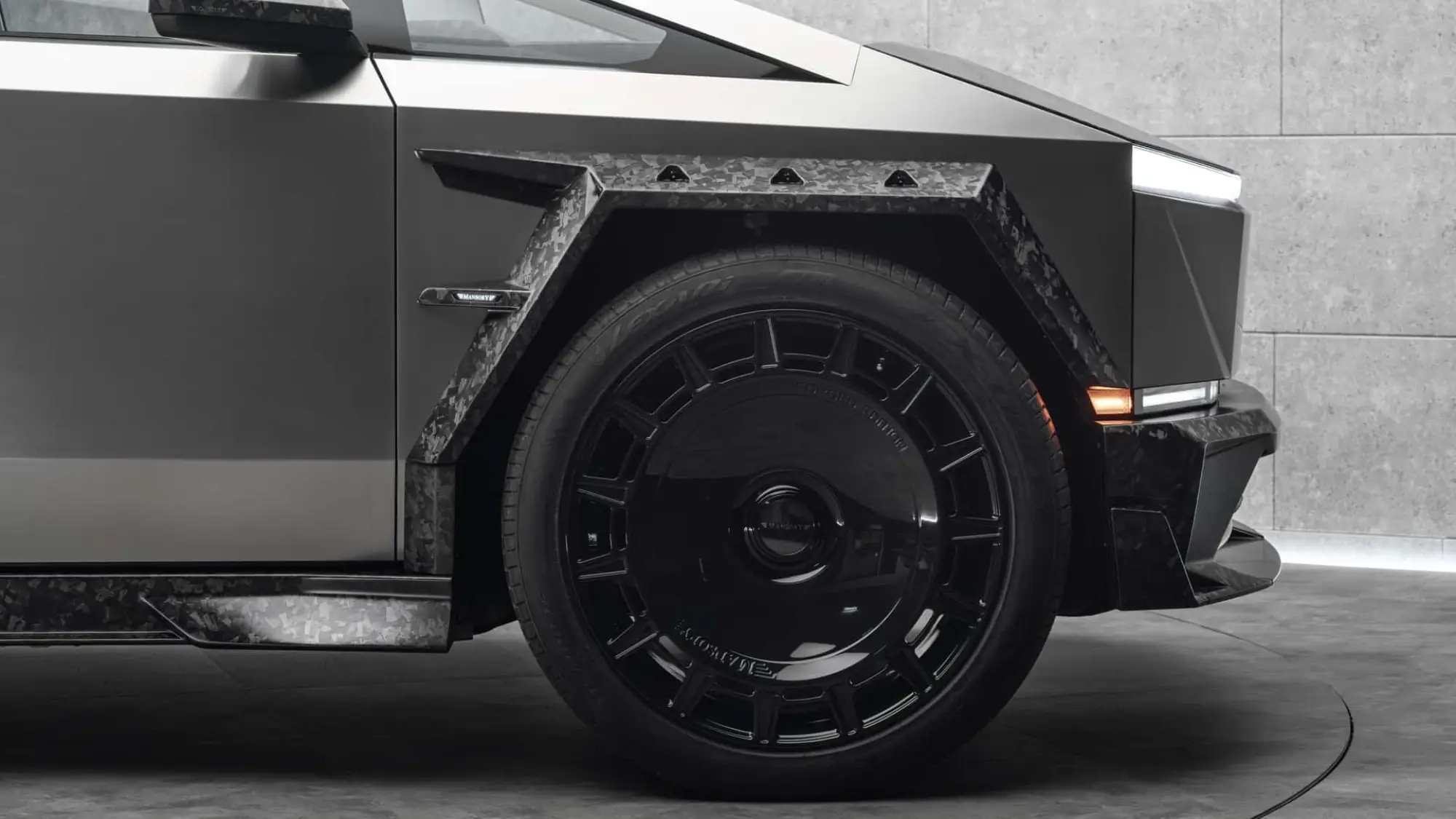 Tesla Cybertruck by Mansory - 8