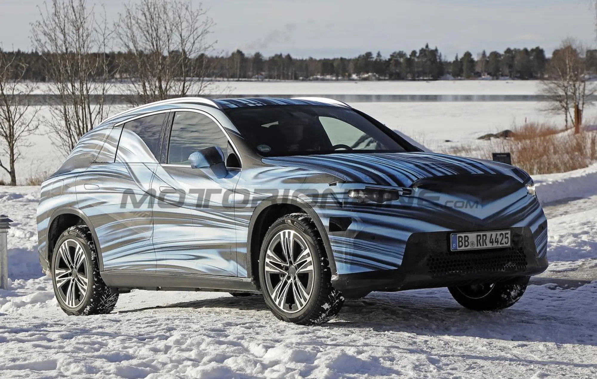 Mercedes GLC 2026 - Foto spia 28-02-2025 - 19