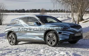 Mercedes GLC 2026 - Foto spia 28-02-2025 - 14