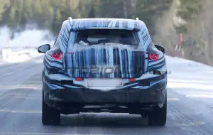 Mercedes GLC 2026 - Foto spia 28-02-2025 - 20