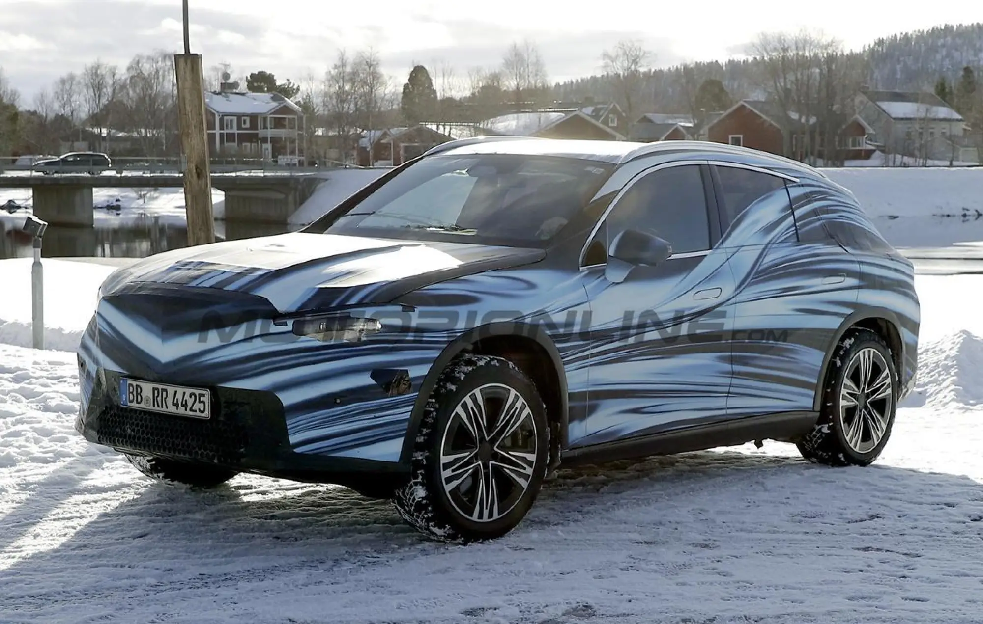 Mercedes GLC 2026 - Foto spia 28-02-2025 - 7