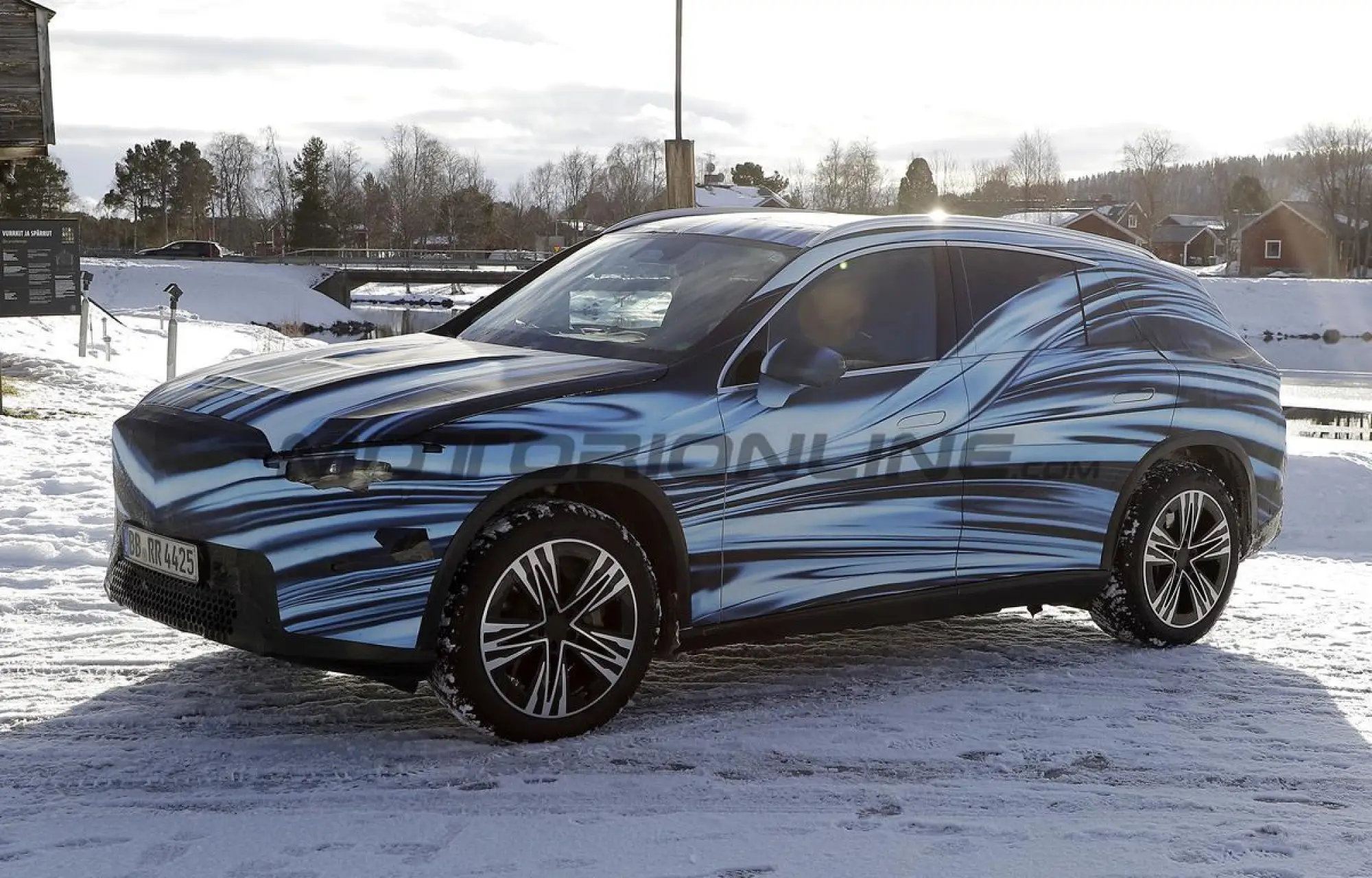 Mercedes GLC 2026 - Foto spia 28-02-2025 - 2