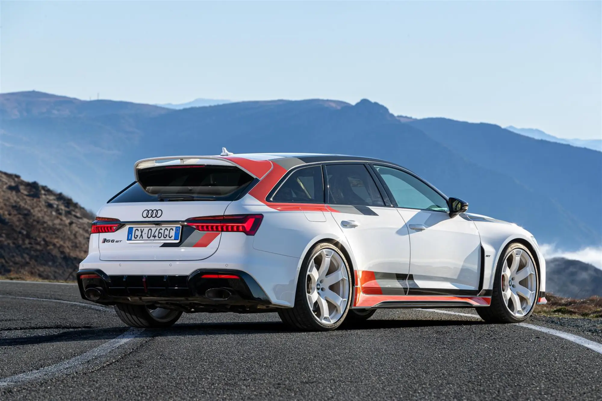 Audi RS 6 Avant GT - 13