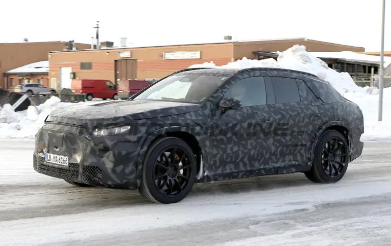 Mercedes-AMG SUV - Foto spia 03-03-2025 - 14