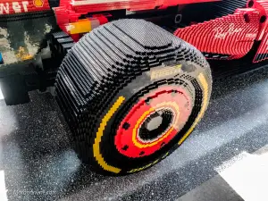 Lego Technic Ferrari Formula 1 - Store San Babila - 2