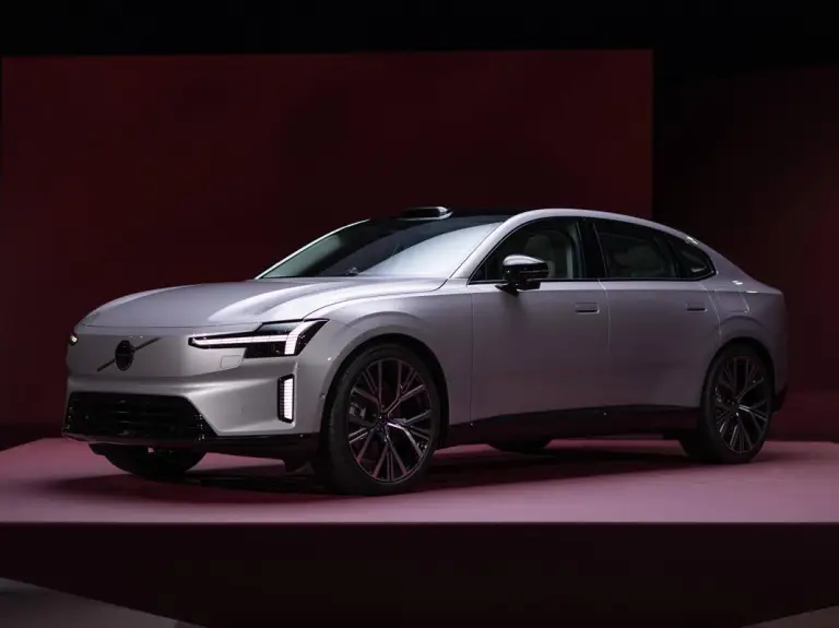 Volvo ES90 - 109