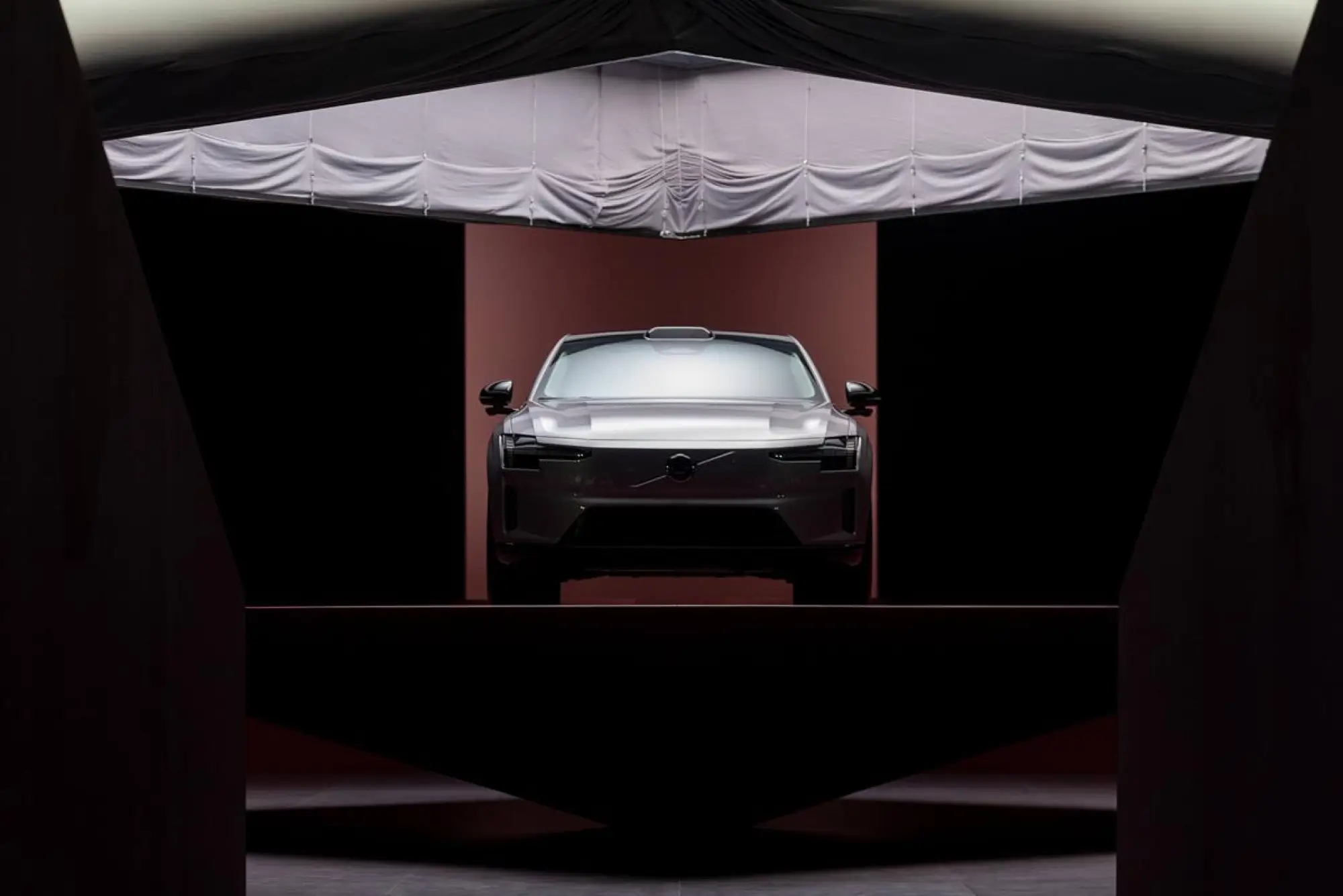Volvo ES90 - 111
