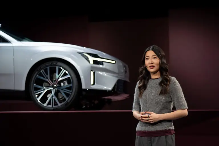 Volvo ES90 - 126