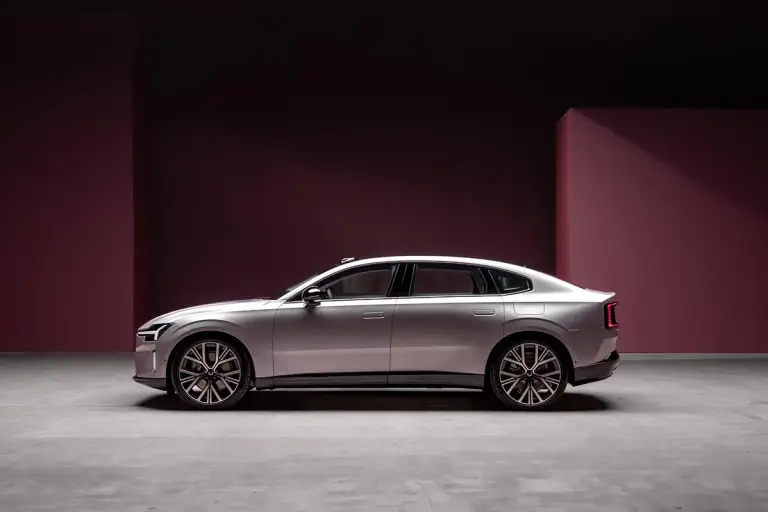 Volvo ES90 - 18