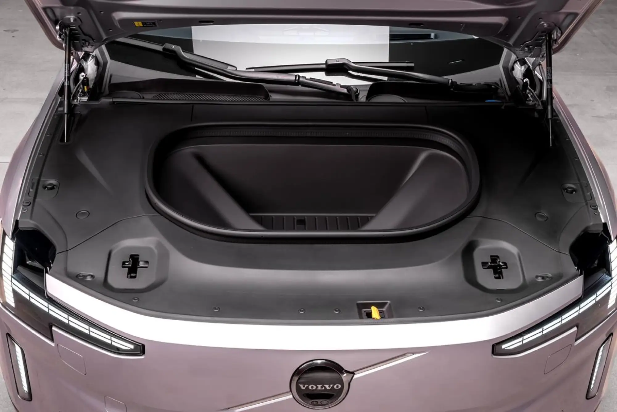 Volvo ES90 - 30