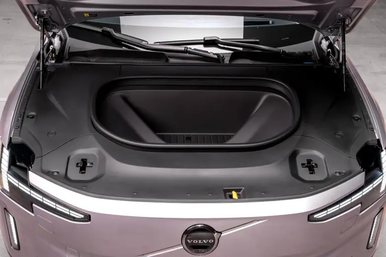 Volvo ES90 - 30