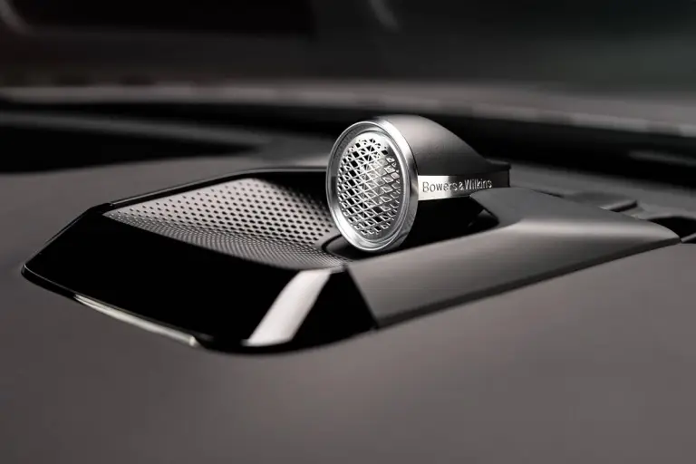 Volvo ES90 - 33