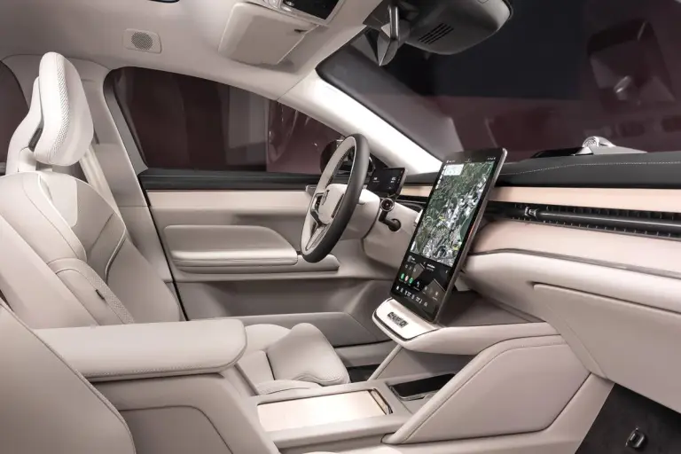 Volvo ES90 - 39