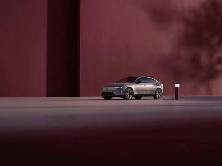 Volvo ES90 - 49