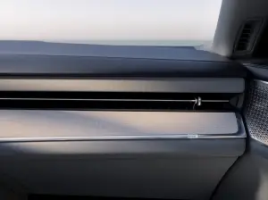 Volvo ES90 - 80