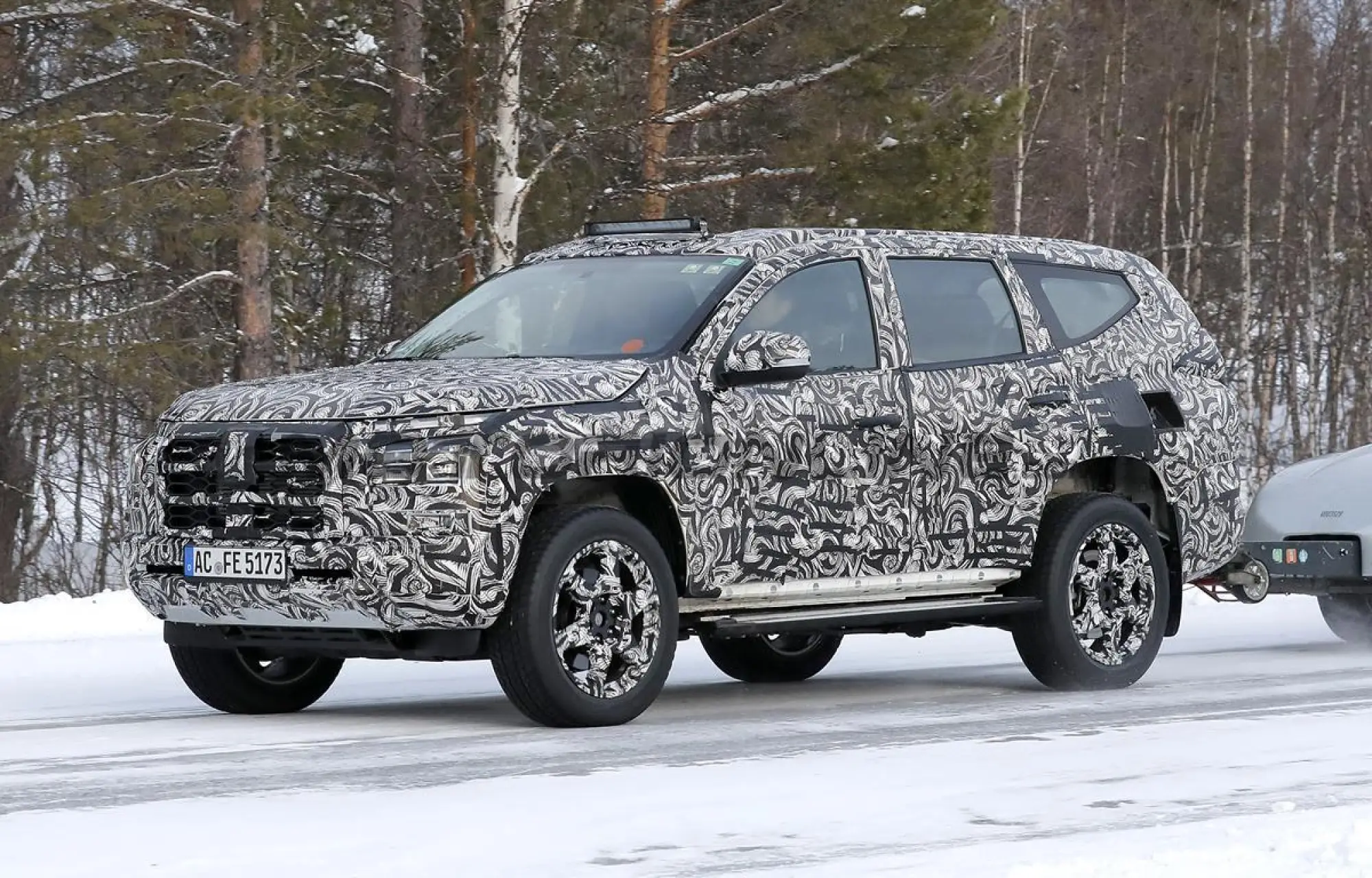 Mitsubishi Pajero Sport 2026 - Foto spia 07-03-2025 - 15