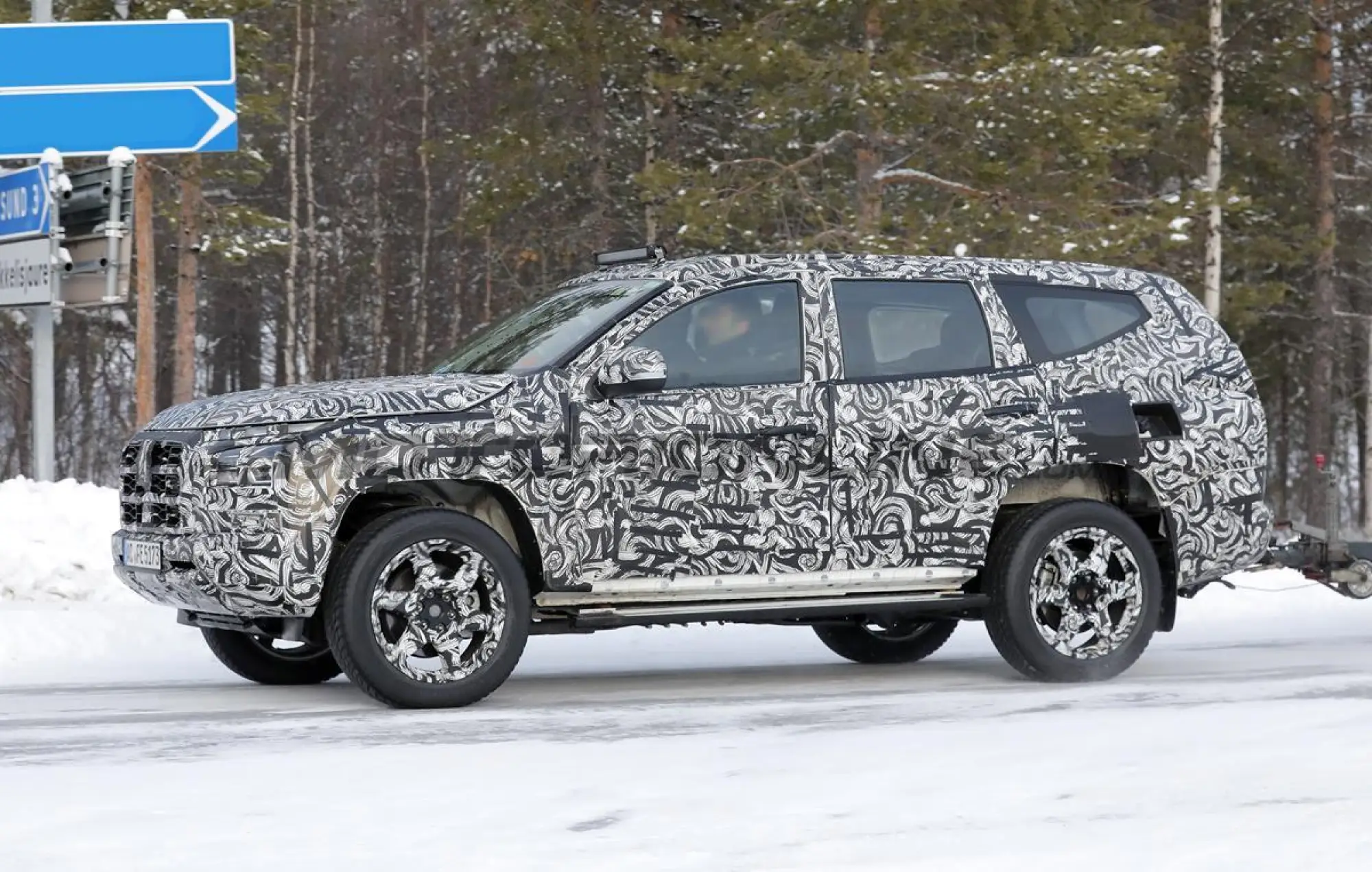 Mitsubishi Pajero Sport 2026 - Foto spia 07-03-2025 - 16