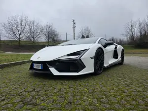 Lamborghini Revuelto 2025 Prova su strada - 1
