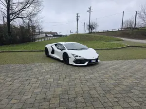 Lamborghini Revuelto 2025 Prova su strada - 2