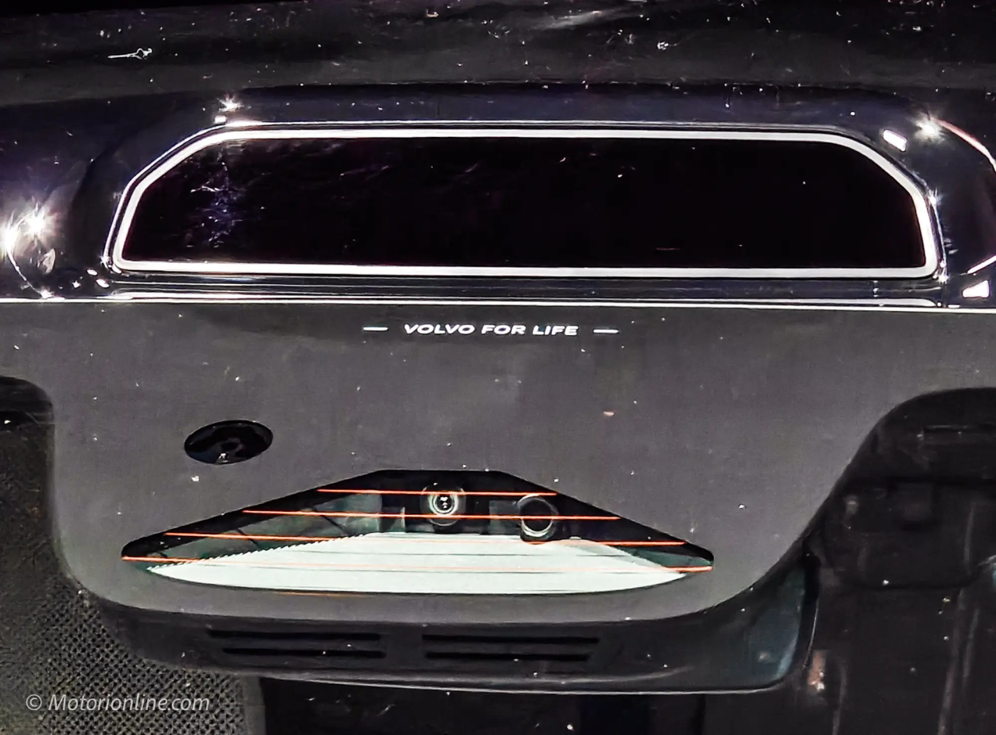 Volvo ES90 2025 - Foto dal vivo - 17
