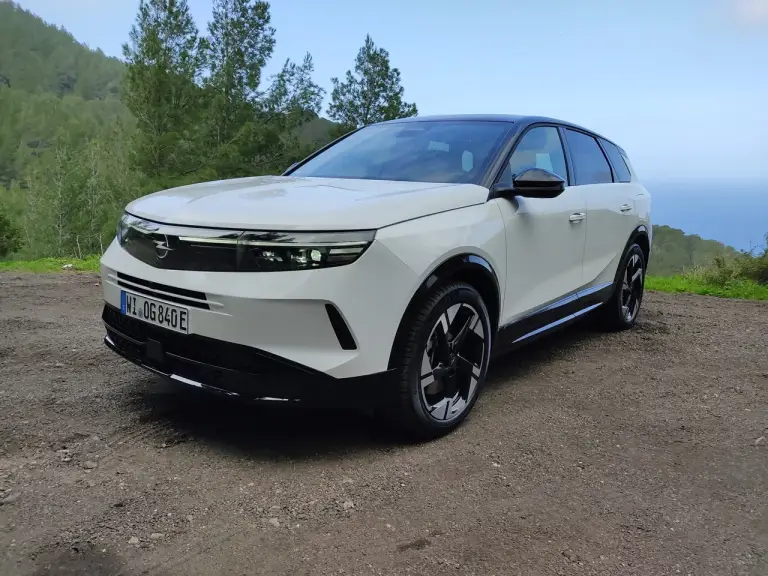 Opel Grandland PHEV 2025 - Prova Maiorca - 4