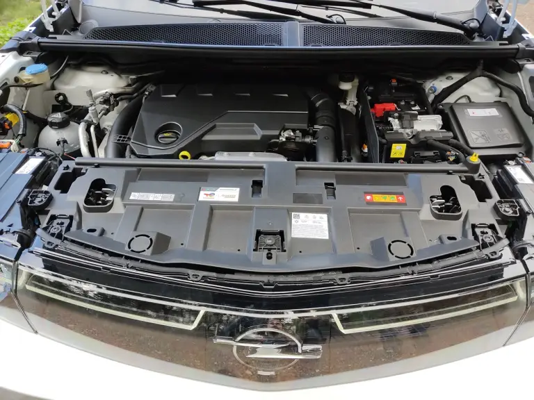 Opel Grandland PHEV 2025 - Prova Maiorca - 12