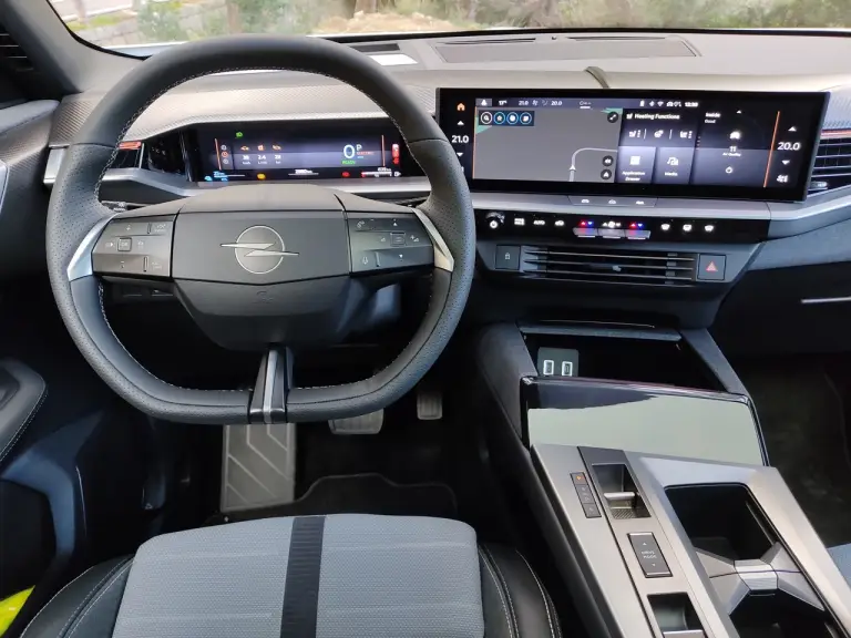 Opel Grandland PHEV 2025 - Prova Maiorca - 21