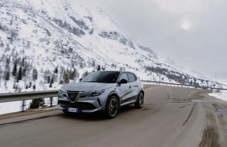 Alfa Romeo Junior Q4 2025 - Foto ufficiali - 12