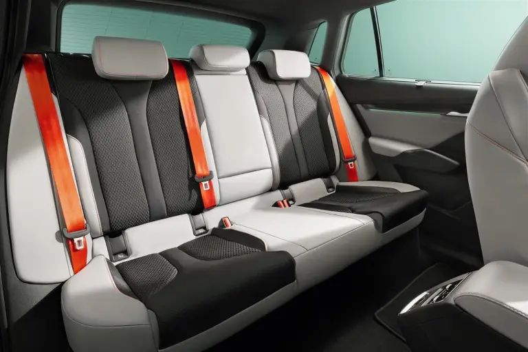 Skoda Elroq 2025 - Foto ufficiali - 7