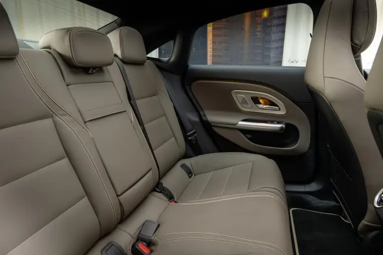 Mercedes CLA 2025 - 56